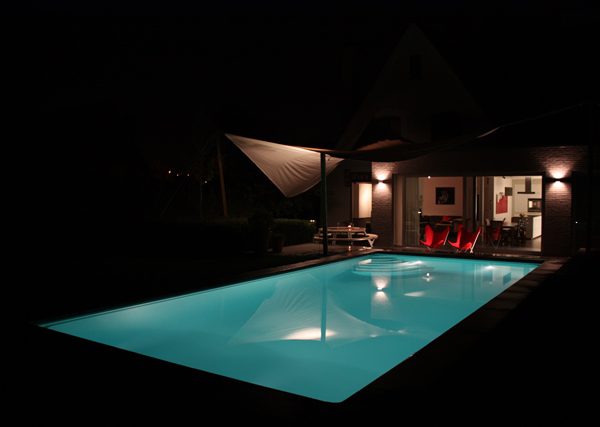 10 conseils essentiels pour installer une piscine de rêve